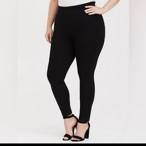 Torrid Black Pixie Pants
